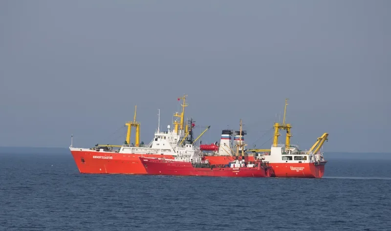 YUZHMORGEOLOGIYA General Cargo IMO 8724482 photo 6
