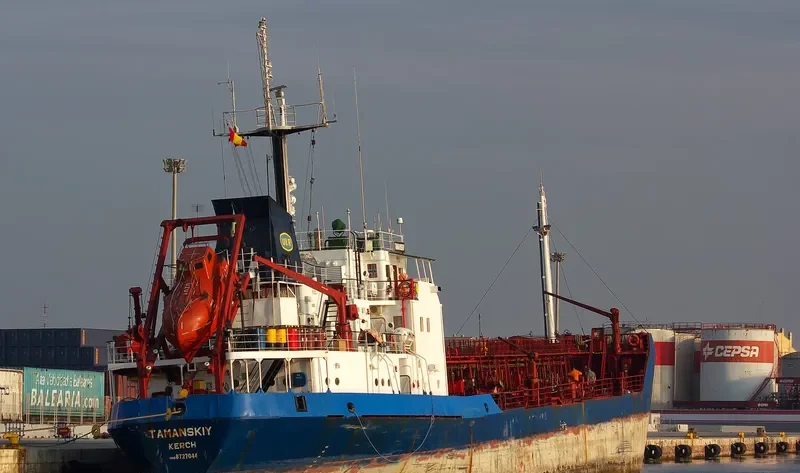 TAMANSKIY Tanker IMO 8727044 photo 8