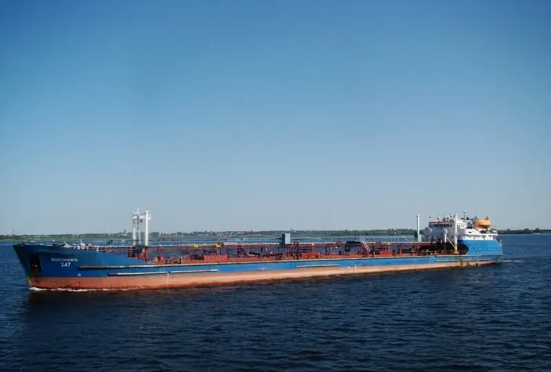 VOLGONEFT 247 Tanker IMO 8727991 photo 4