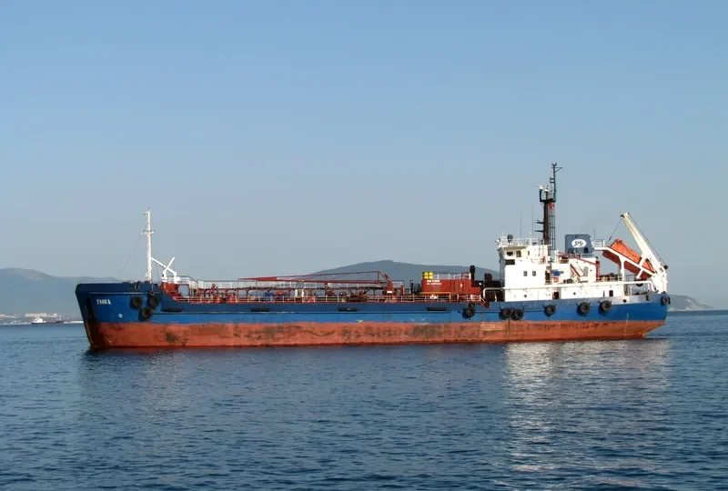 ULIKA Tanker IMO 8728218 photo 10