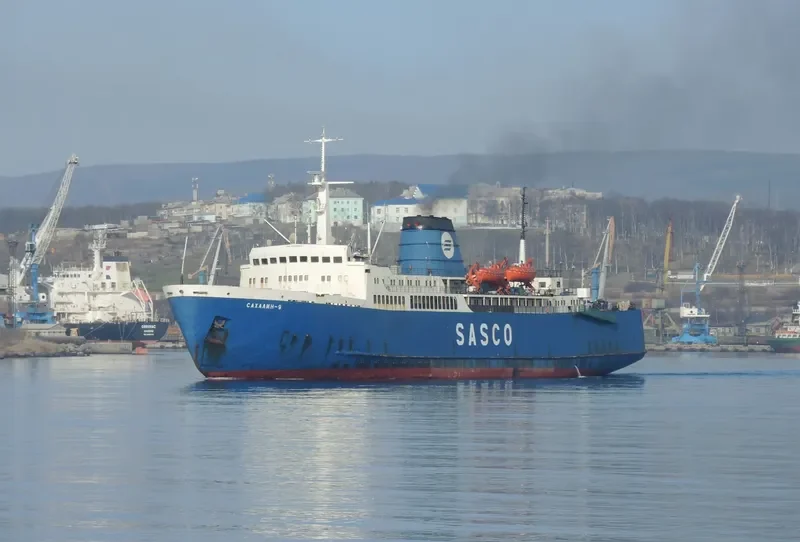 SAKHALIN 9 Ro-Ro IMO 8728543