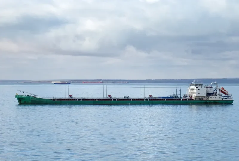 VOLGA FLOT 1 Tanker IMO 8745656 photo 3