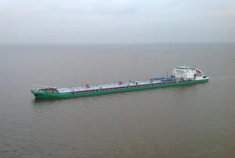 VOLGA FLOT 1 Tanker IMO 8745656 photo 8