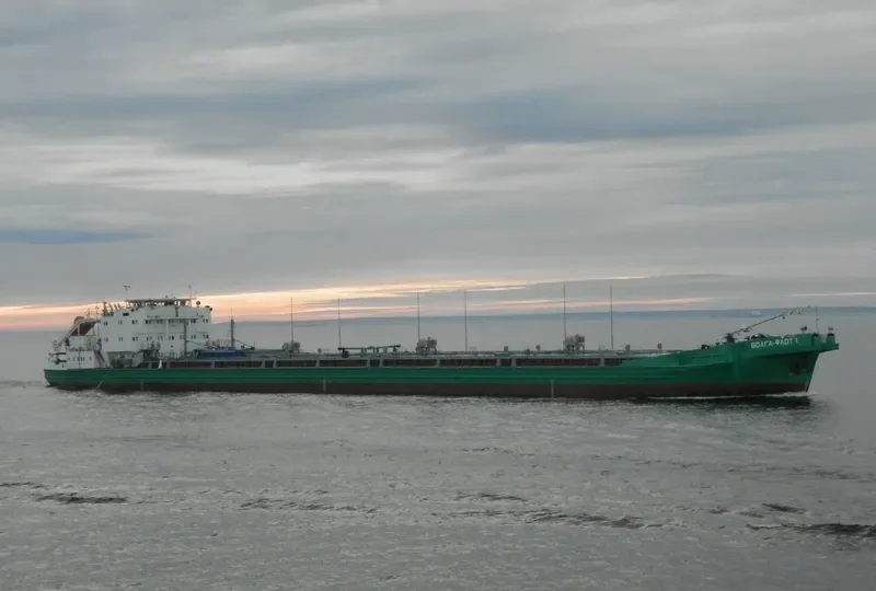VOLGA FLOT 1 Tanker IMO 8745656 photo 10