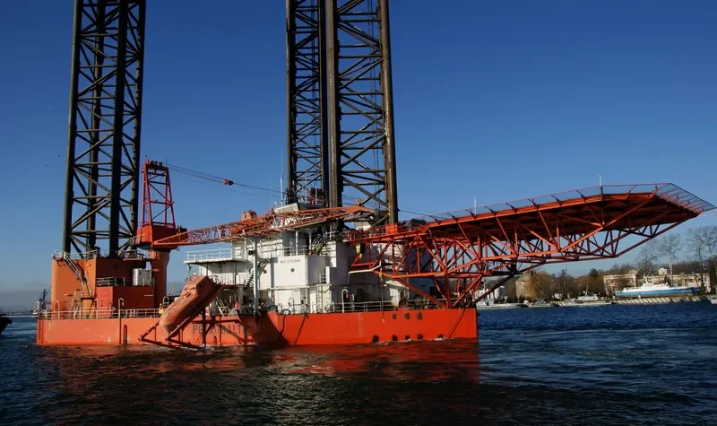 PETROBALTIC Offshore Vessel IMO 8753940 photo 7