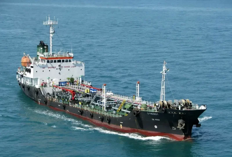 SYNERGY Tanker IMO 8801515 photo 4