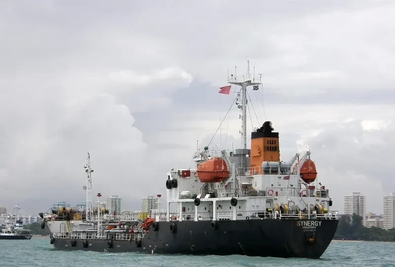 SYNERGY Tanker IMO 8801515 photo 7