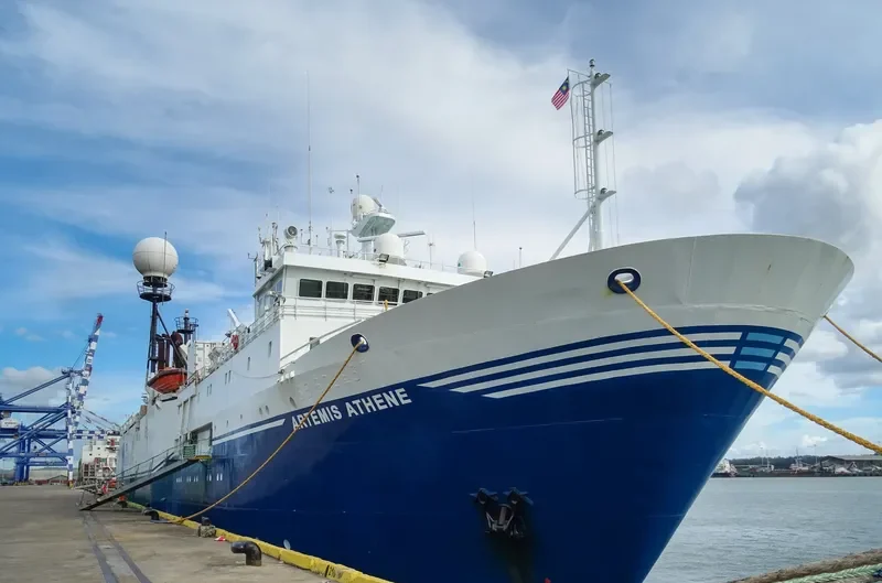 ARTEMIS ATHENE General Cargo IMO 8805626 photo 4