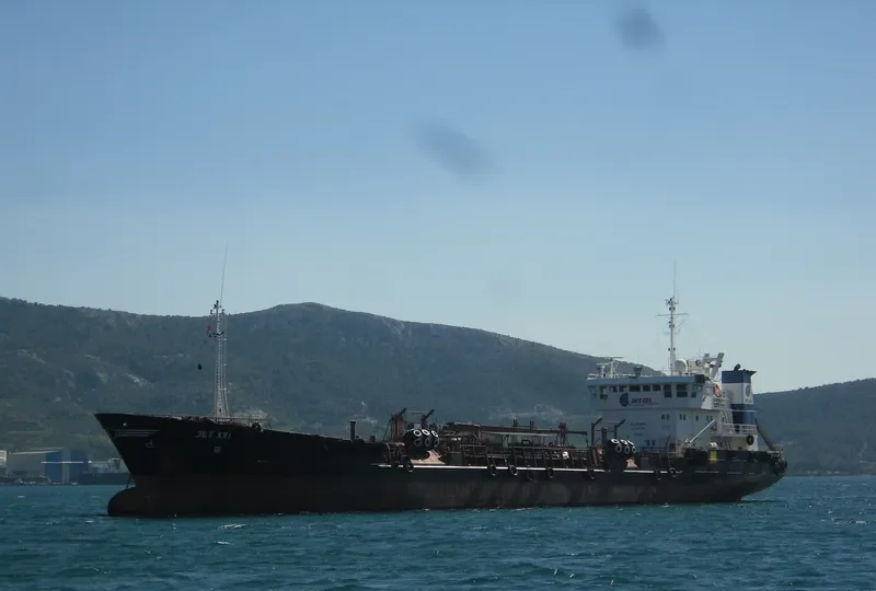 GUARDAFUI I Tanker IMO 8806046 photo 8