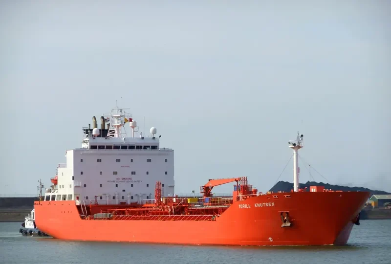 GRACE Tanker IMO 8806682 photo 6