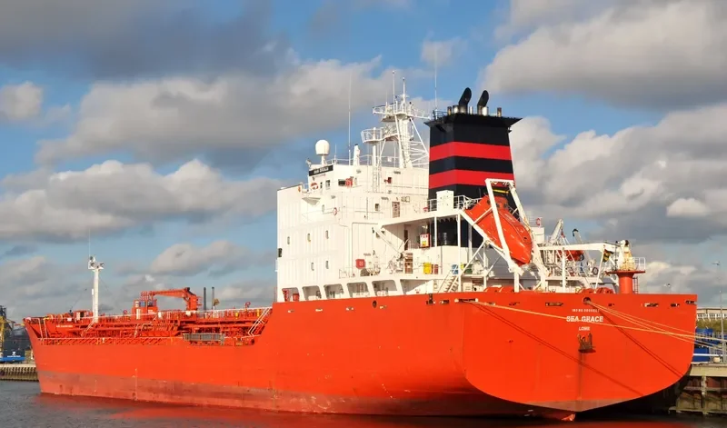 GRACE Tanker IMO 8806682 photo 10