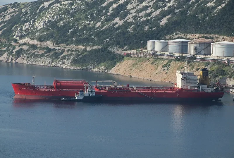 GALLOPER Tanker IMO 8808525 photo 9