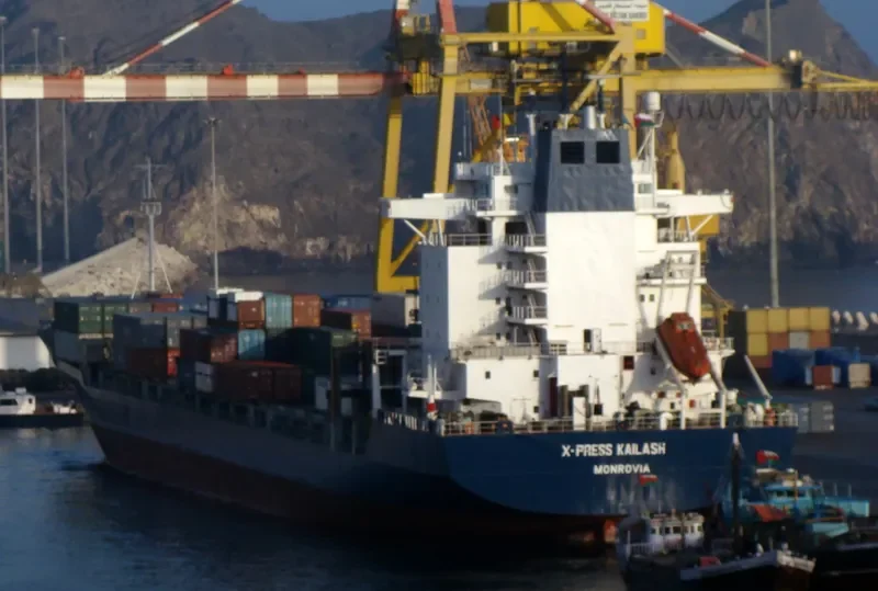 CROWN Container Ship IMO 8808599