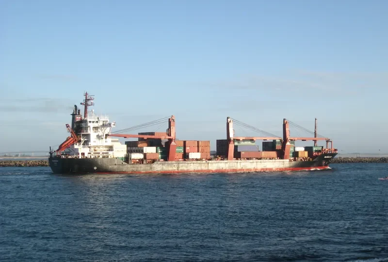 MELANESIAN CHIEF Container Ship IMO 8809191 photo 5