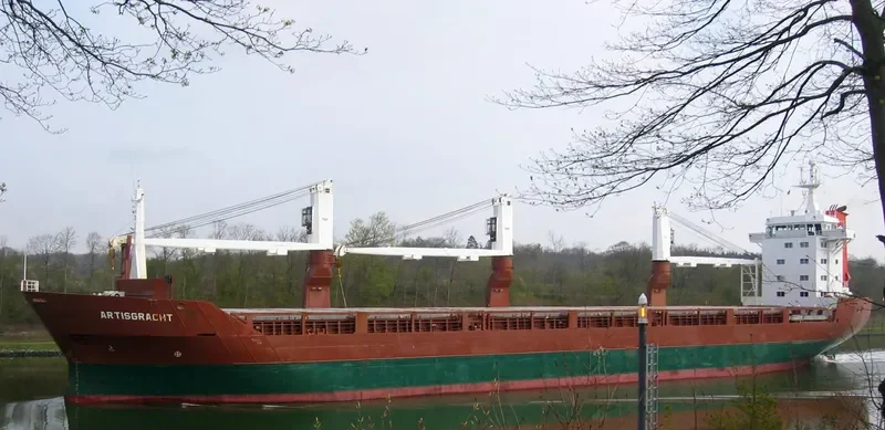 YURIY TARAPUROV General Cargo IMO 8811936