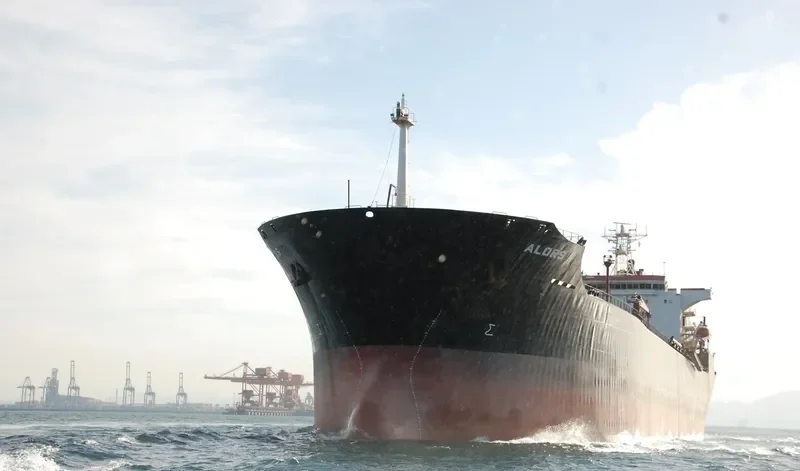 ALORS Tanker IMO 8812784 photo 2