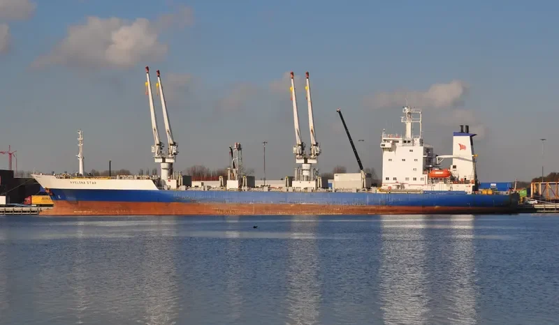 AVELONA STAR General Cargo IMO 8816168 photo 4