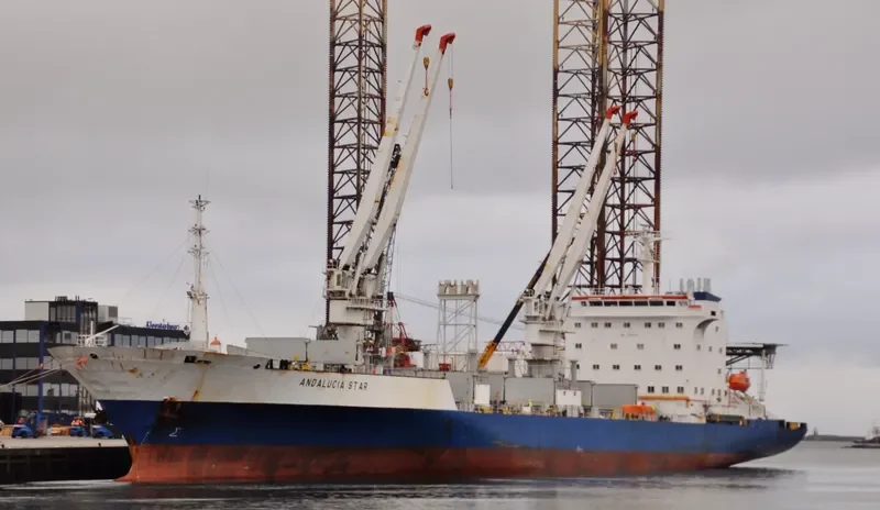 LUCIA General Cargo IMO 8816170 photo 3