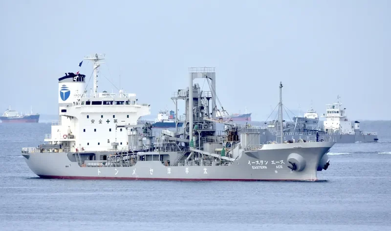 EASTERN FAIR General Cargo IMO 8817095 photo 9