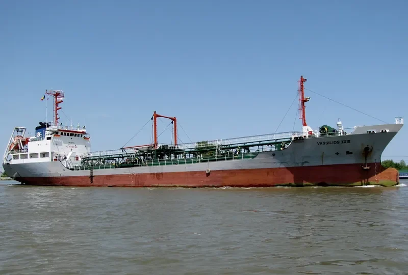 OCEAN TRINCO Tanker IMO 8817679 photo 3