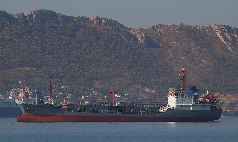 OCEAN TRINCO Tanker IMO 8817679 photo 7