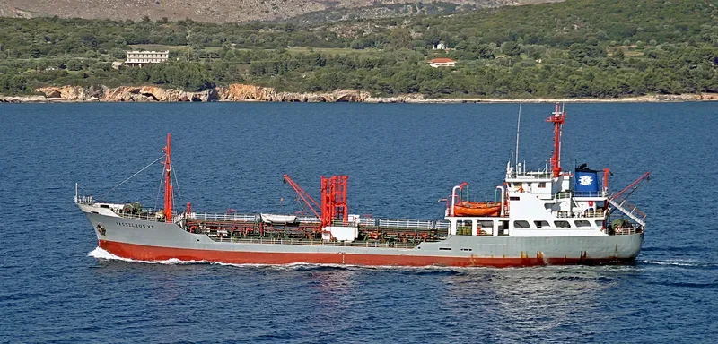 OCEAN TRINCO Tanker IMO 8817679 photo 9