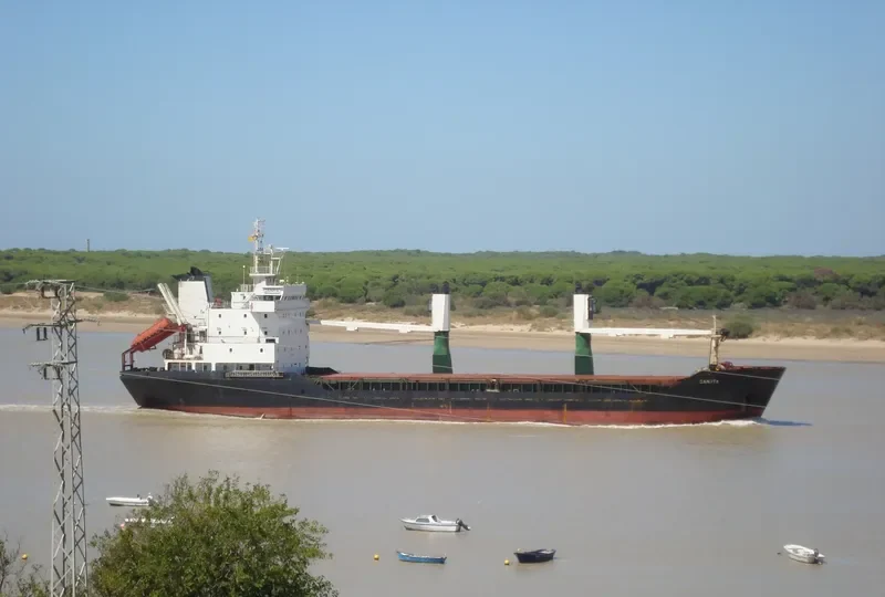 SEA VOYAGER General Cargo IMO 8817851 photo 2