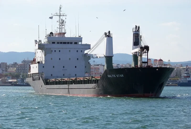 SEA VOYAGER General Cargo IMO 8817851 photo 4