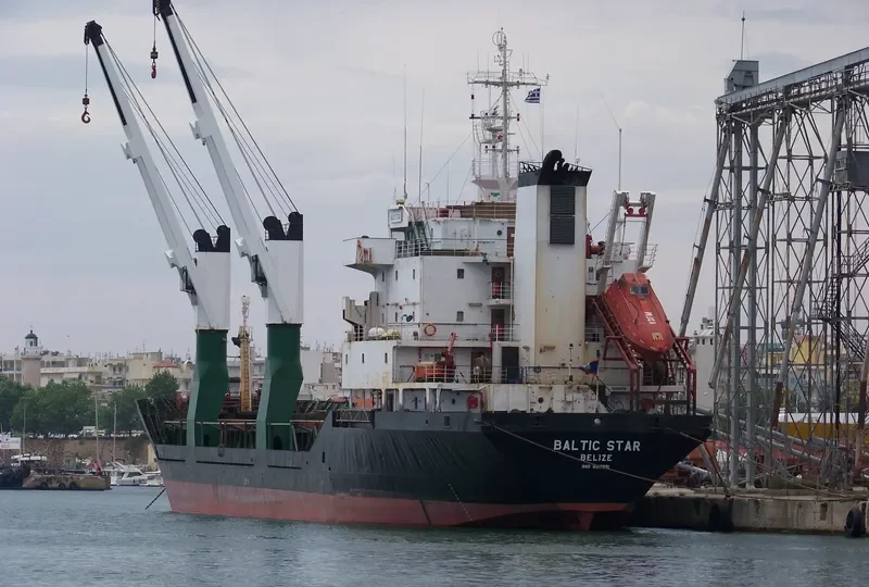 SEA VOYAGER General Cargo IMO 8817851 photo 5