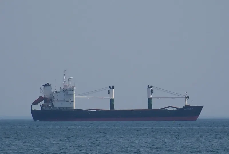 SEA VOYAGER General Cargo IMO 8817851 photo 6
