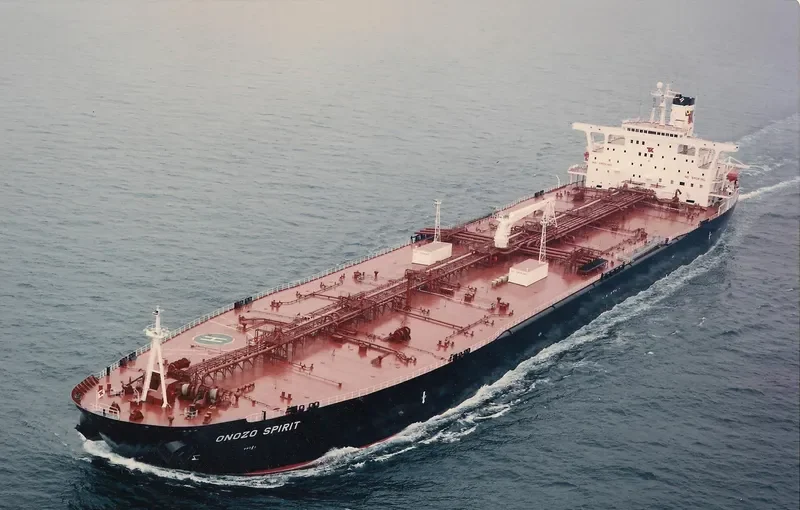 FPSO CENDOR Multi-Purpose Vessel IMO 8818910 photo 2