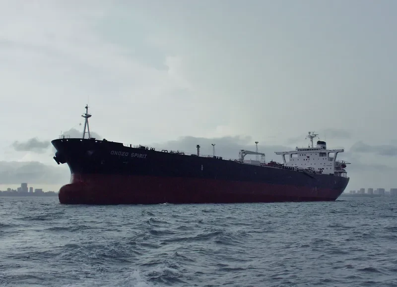 FPSO CENDOR Multi-Purpose Vessel IMO 8818910 photo 4