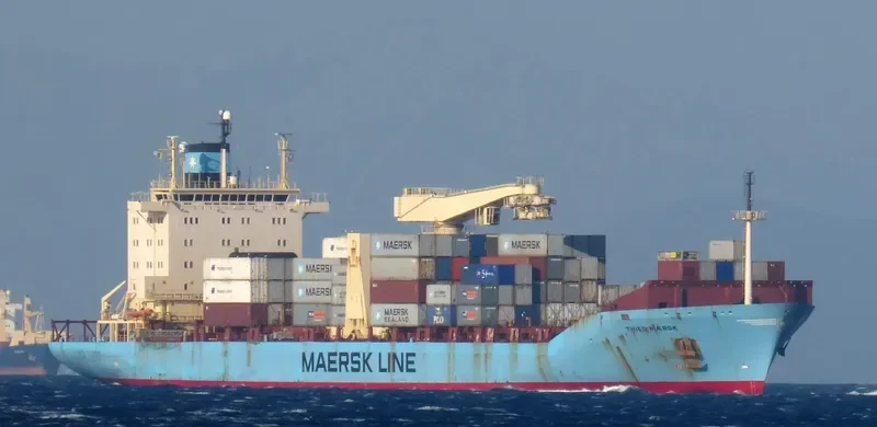 MCC MERGUI Container Ship IMO 8819990 photo 9
