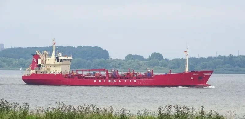 AGATH Tanker IMO 8820298 photo 6