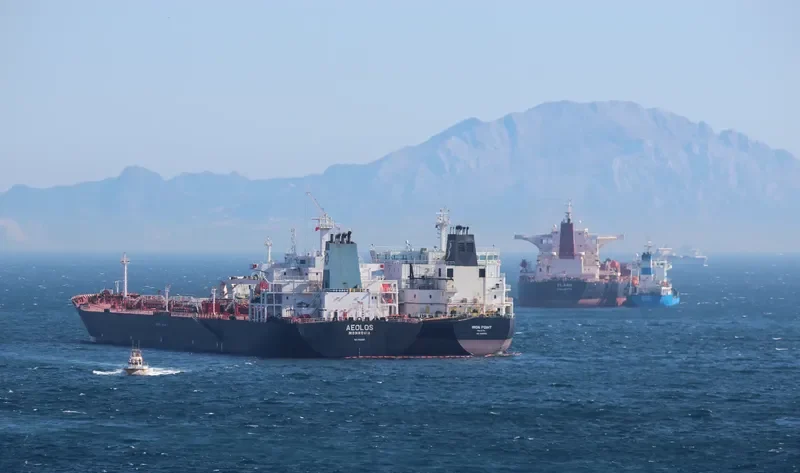 LEADER Tanker IMO 8820951 photo 10