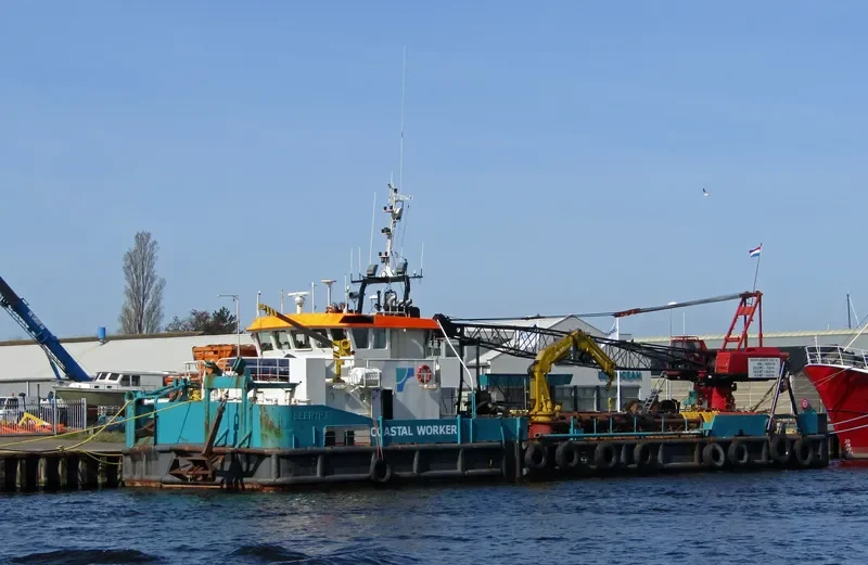 COASTAL WORKER General Cargo IMO 8829426 photo 2
