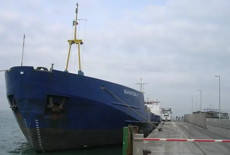 VALERIY ONISCHUK General Cargo IMO 8841503 photo 6