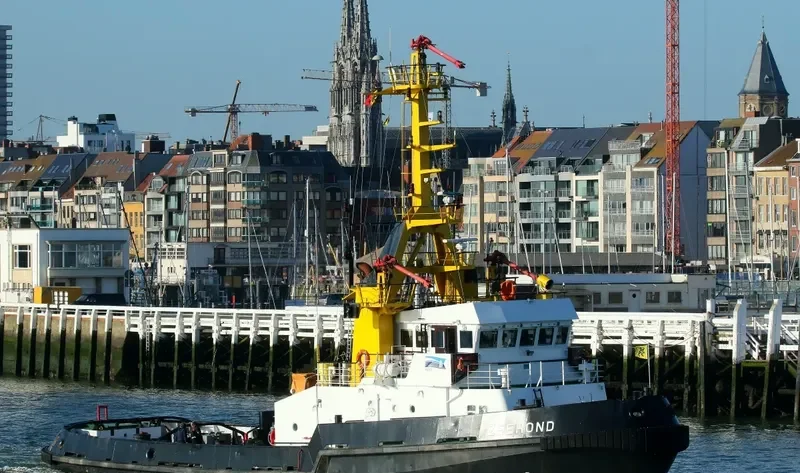 ZEEHOND General Cargo IMO 8843549 photo 4