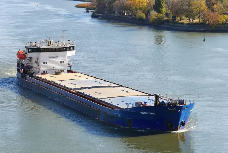 NOVOSHAKHTINSK General Cargo IMO 8844153 photo 9