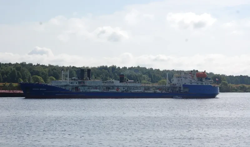 VYACHESLAV PANKOV Tanker IMO 8848745 photo 5