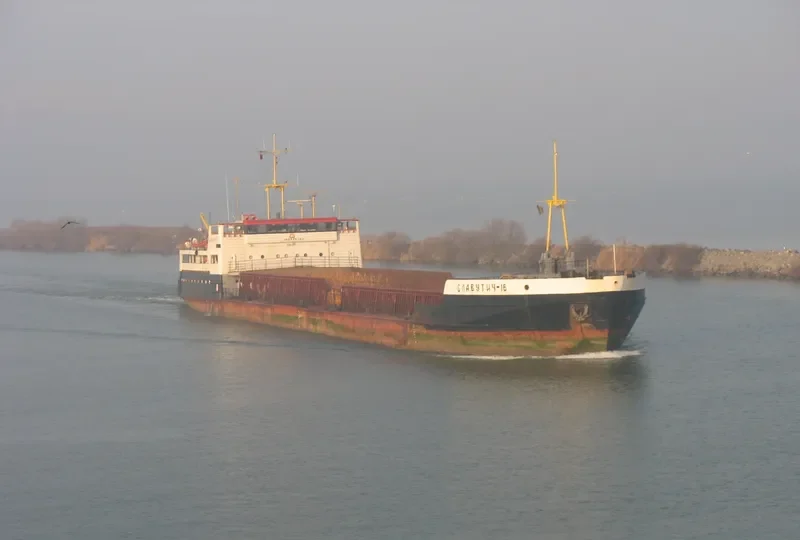 SLAVUTICH 16 General Cargo IMO 8848783 photo 8