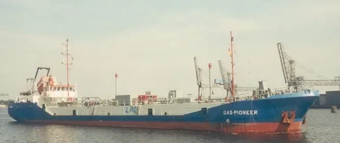 GAS PIONEER General Cargo IMO 8850918 photo 9