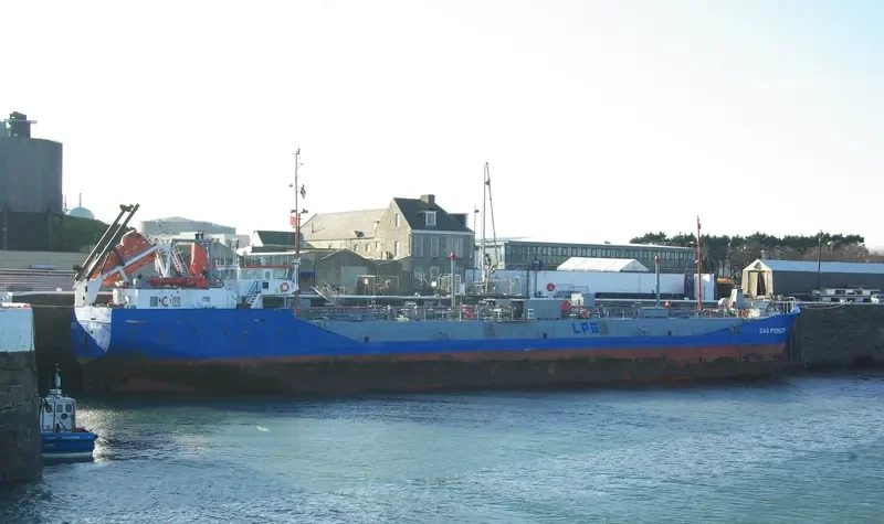 GAS PIONEER General Cargo IMO 8850918 photo 10
