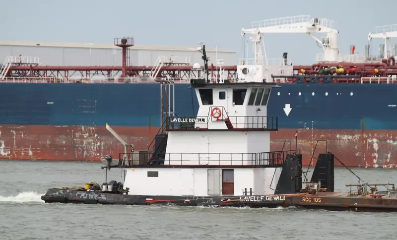 LAVELLE DEVALL General Cargo IMO 8851364 photo 2