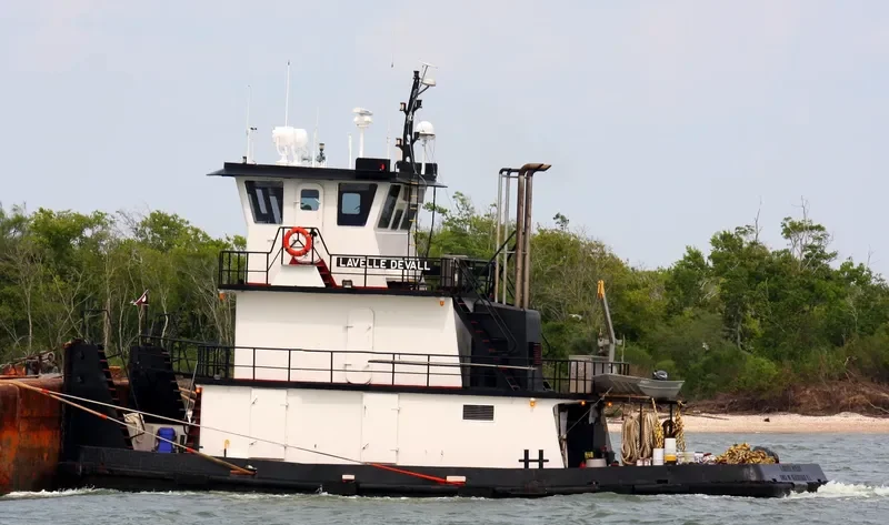 LAVELLE DEVALL General Cargo IMO 8851364 photo 3