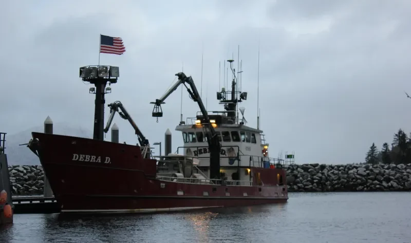 DEBRA D General Cargo IMO 8851479 photo 2