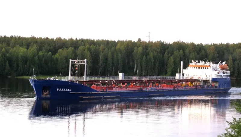 VALAAMS Tanker IMO 8859639 photo 7