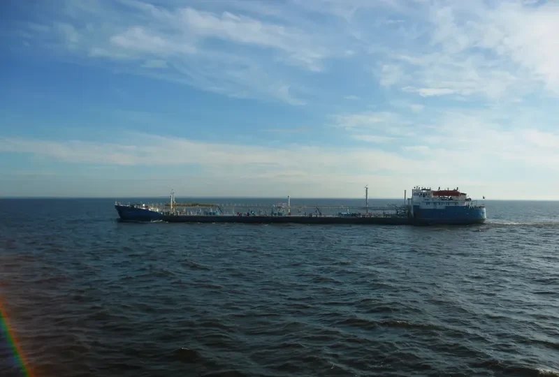VOLGONEFT 121 Tanker IMO 8866034 photo 2
