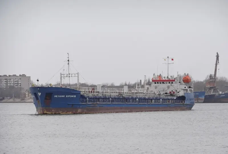 MEKHANIK VORONKOV Tanker IMO 8867179 photo 4