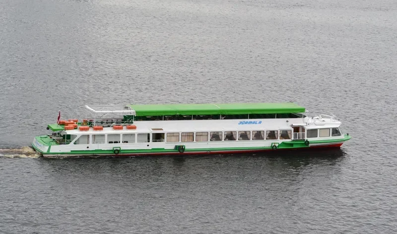 JURMALA Passenger Ship IMO 8871285 photo 4